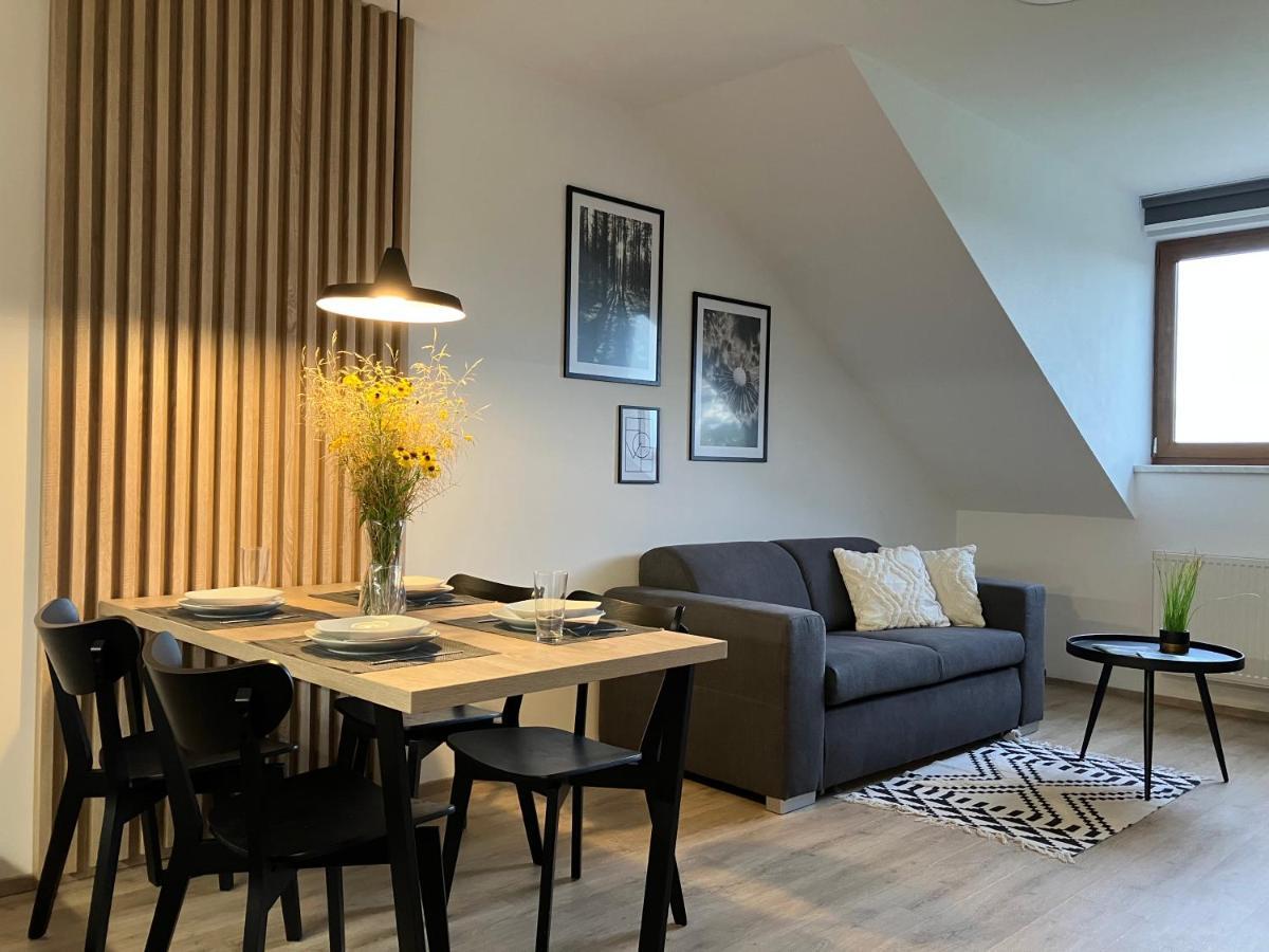 Apartman Nahore Vacov Bagian luar foto
